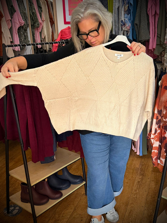 Diamond pattern cream jumper