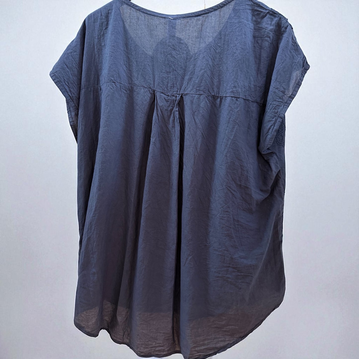 White linen shirt dress (with pockets) one size fits 10 - 22