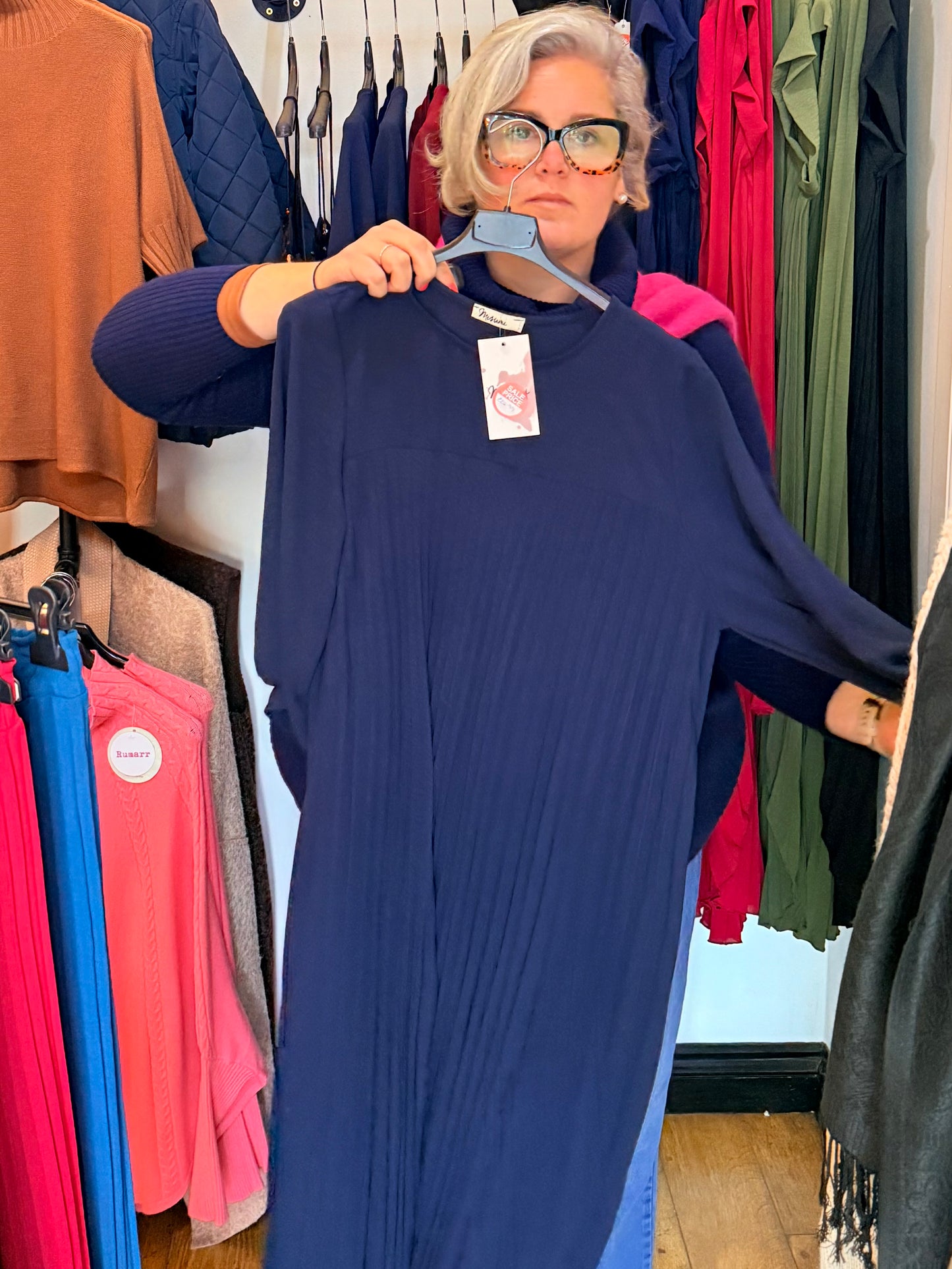 Italian pleated maxi dress with sleeves