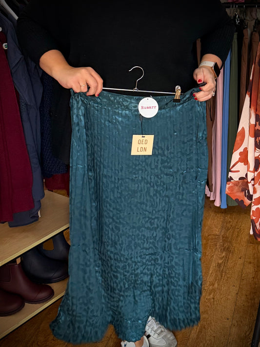 Pleated animal print maxi skirt