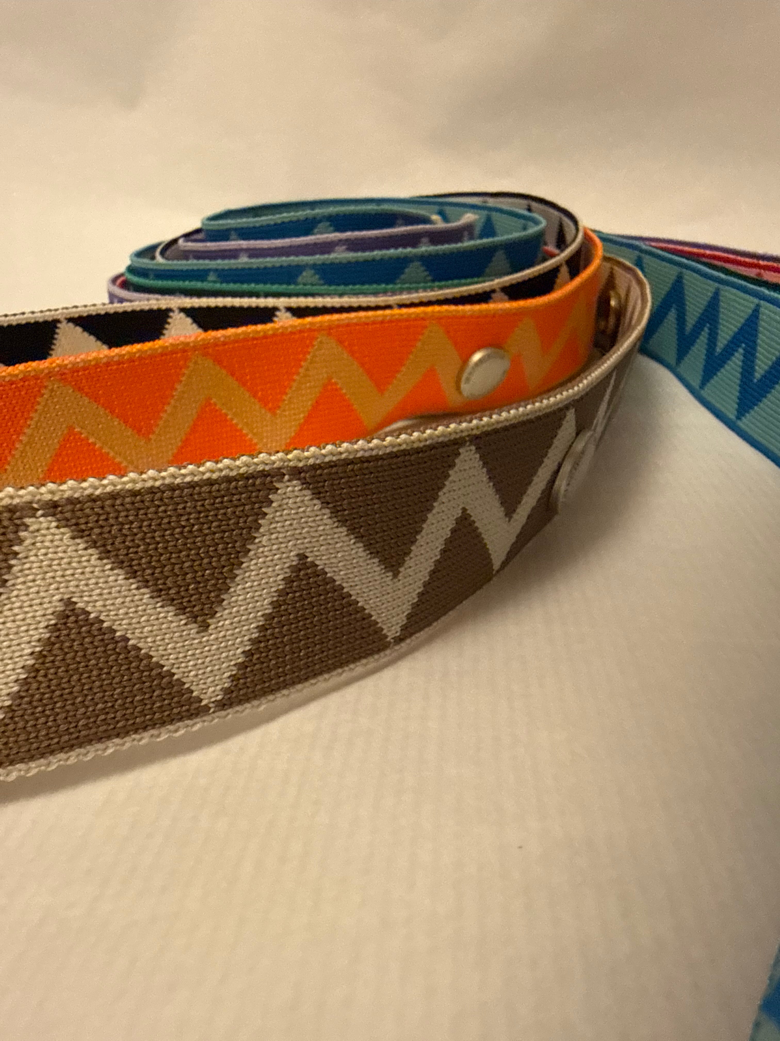 Zigzag bag straps