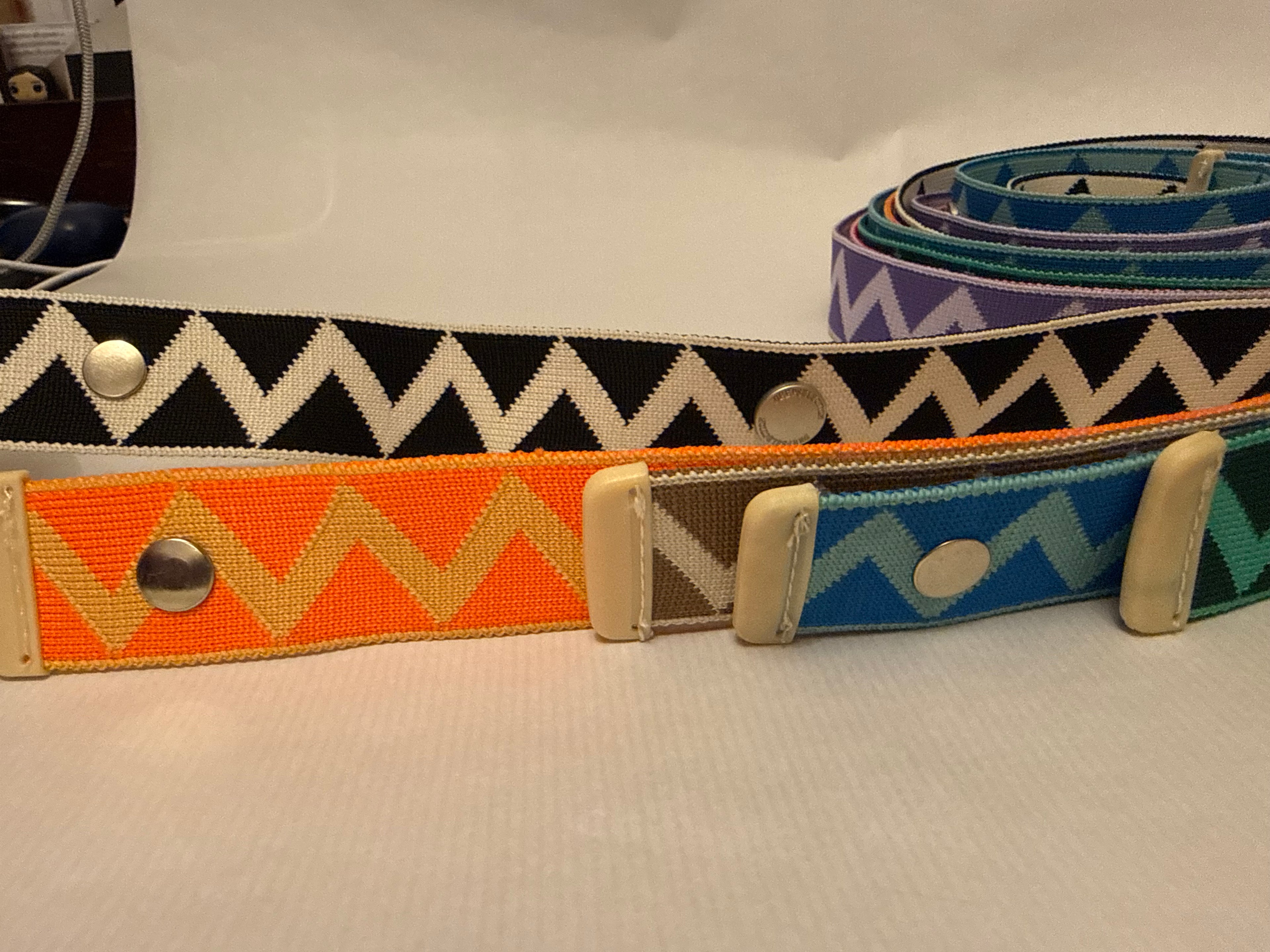 Zigzag bag straps