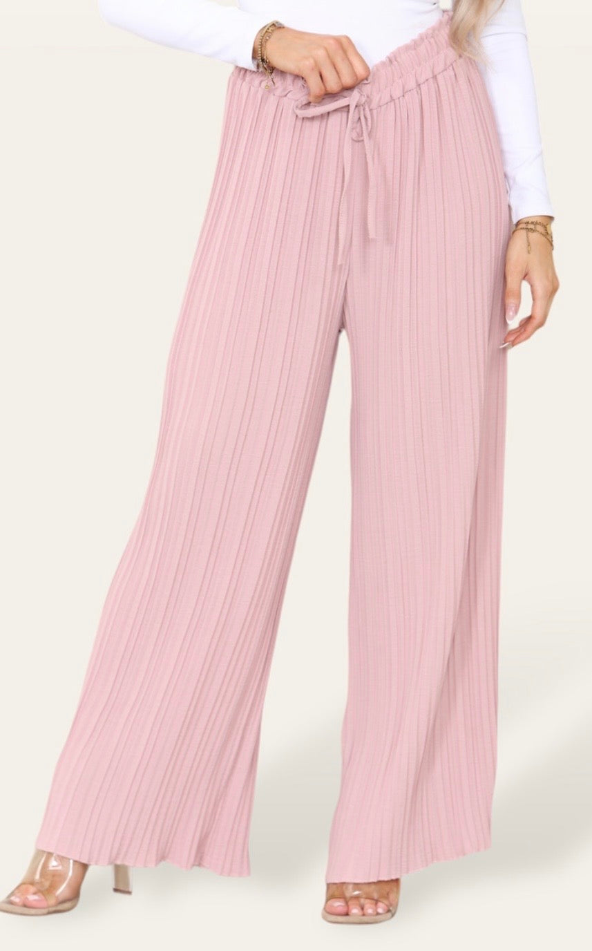 Pleated stretch trousers