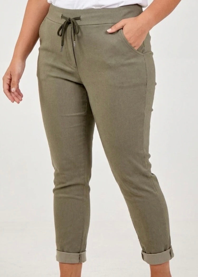Stretch trousers