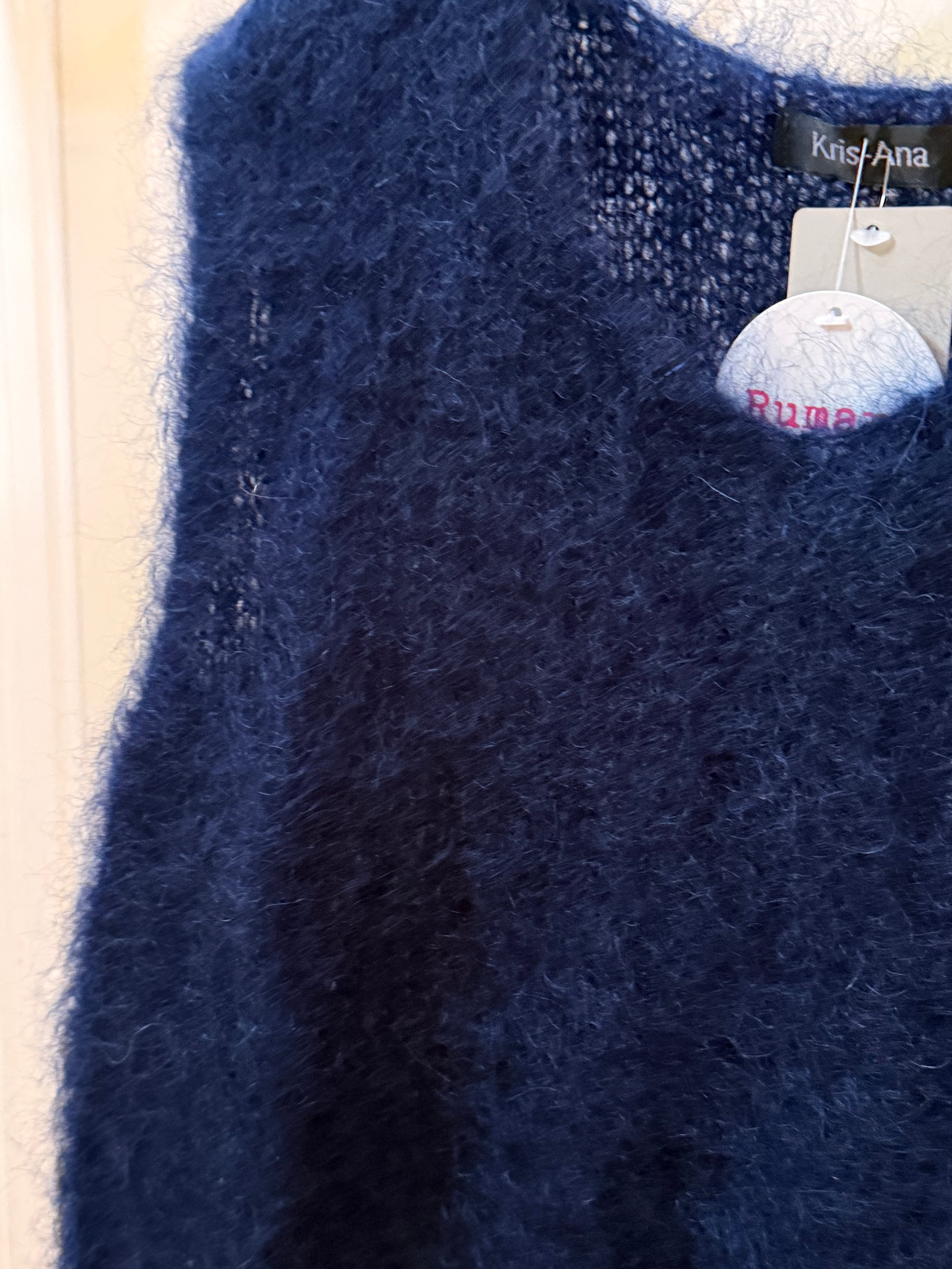 Mohair sleeveless top