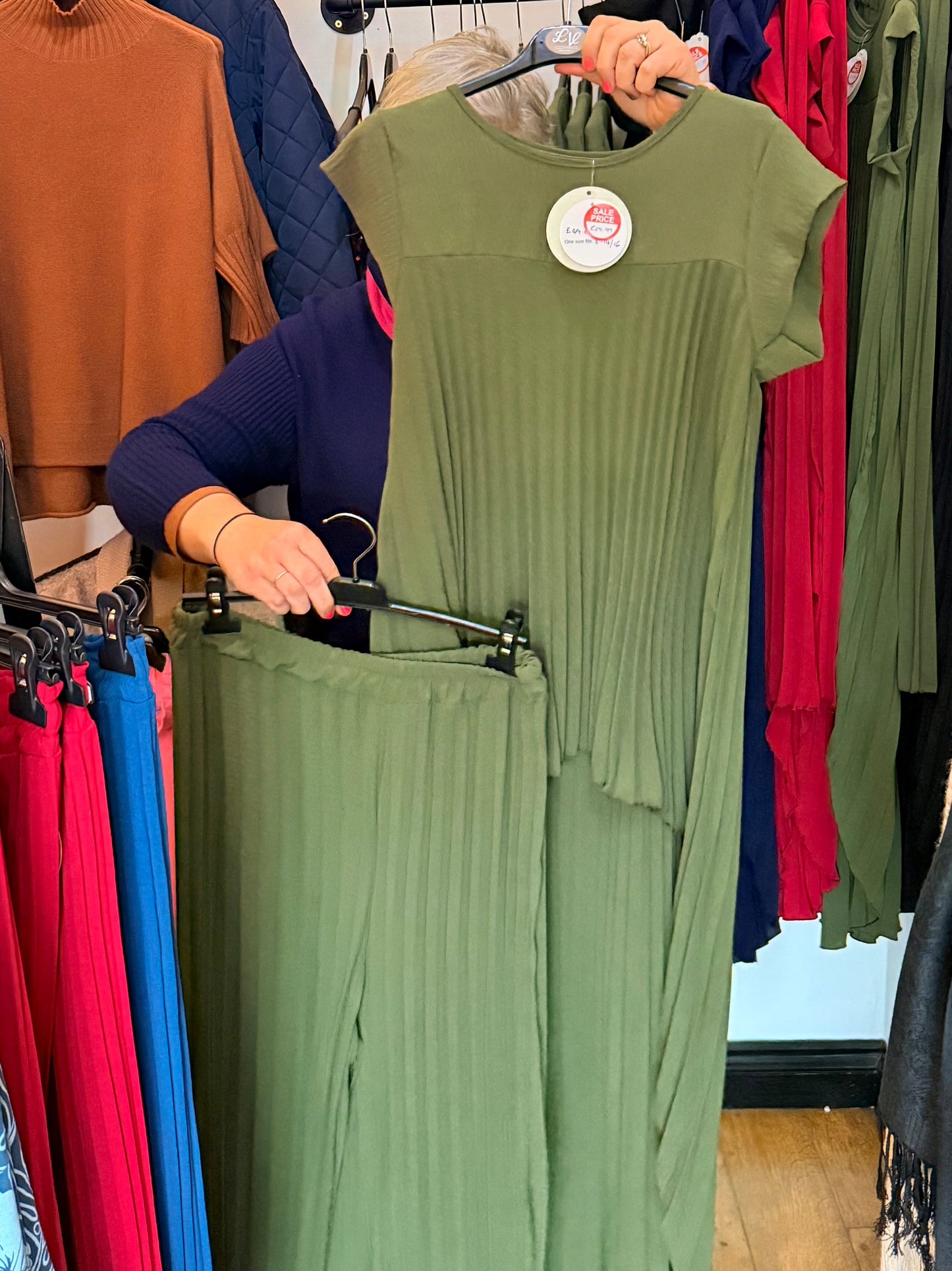 Italian pleated trouser & top set