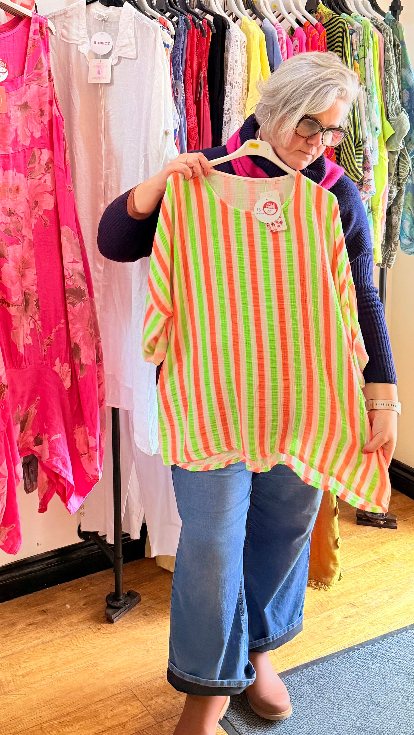 Neon strip waffle top