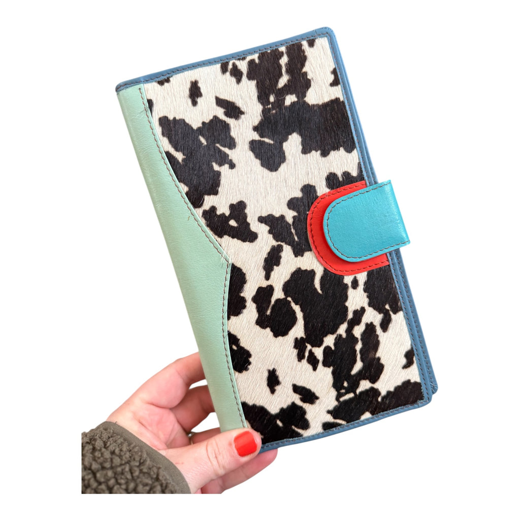 Evie Travel Wallet