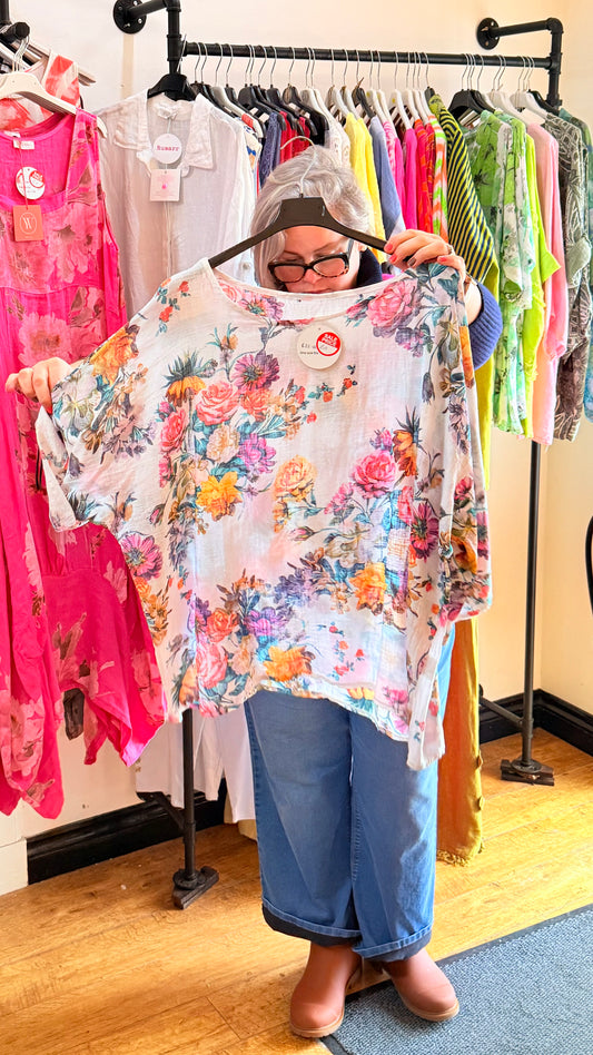 White floral print linen top