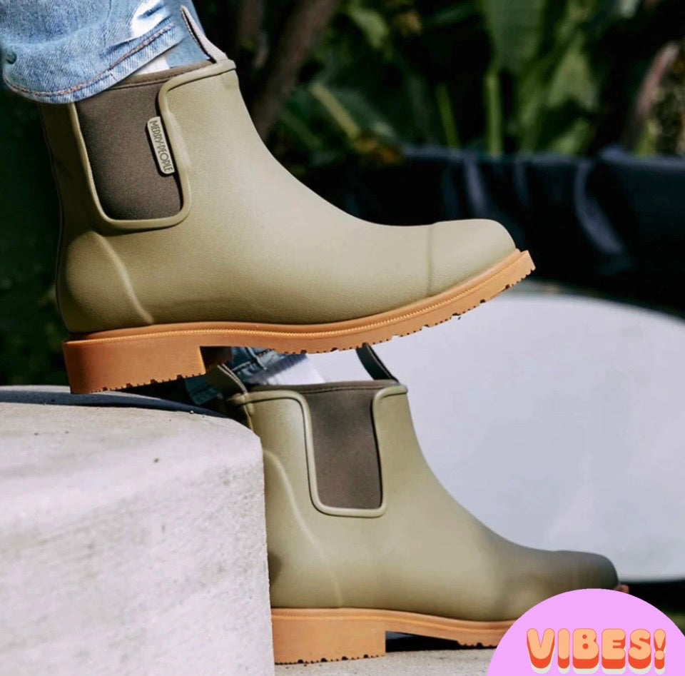 Bobbi  - Khaki Green